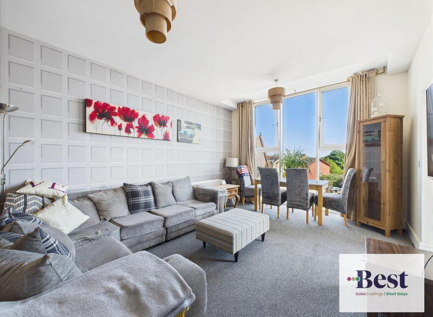 21 Laharna Building, Larne, BT40 1RG photo
