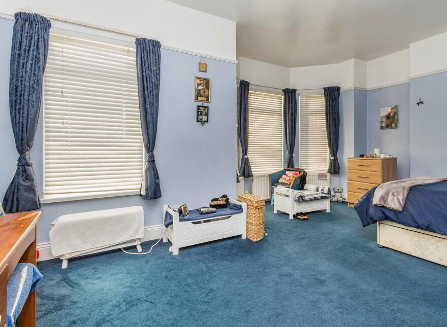 545 Oldpark Road, Belfast, BT14 6QW
