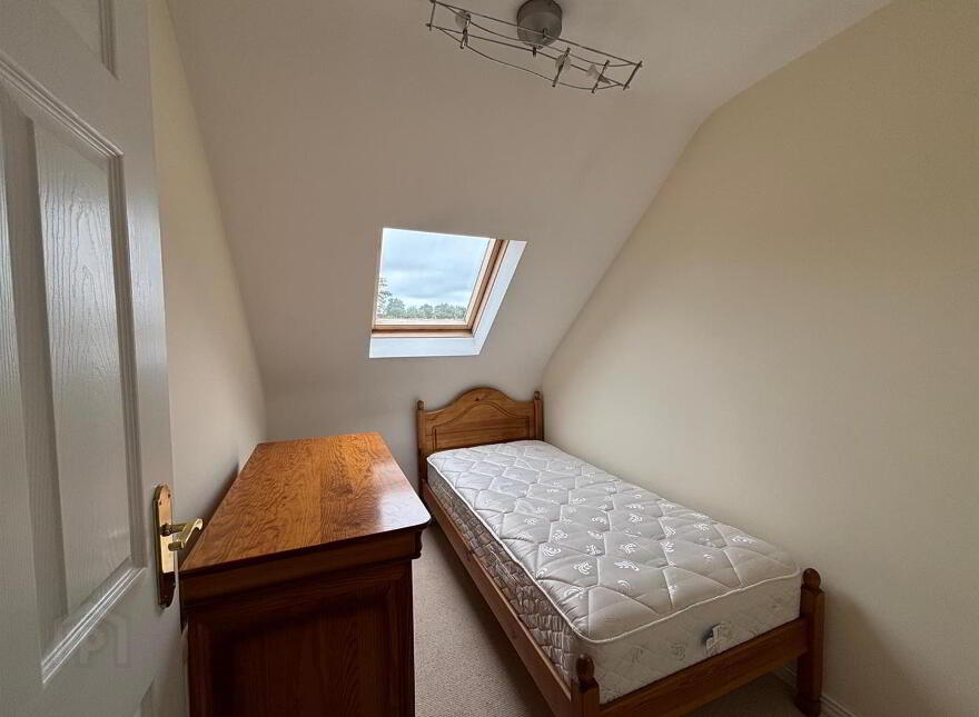 7 Alpha Court, Belfast Road, Lisburn, BT27 4EQ