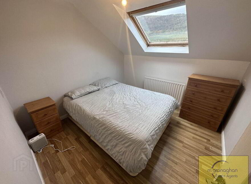 9e Upper Springfield Road, Belfast, BT12 7QX