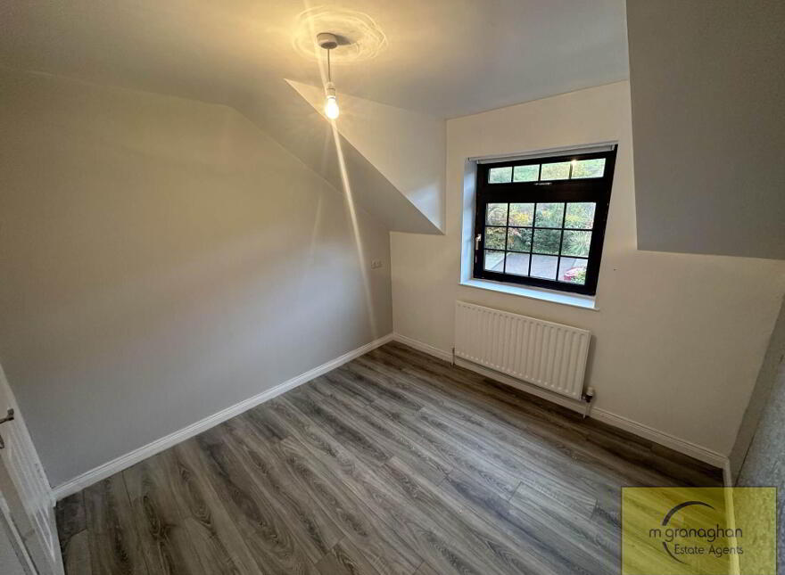 9e Upper Springfield Road, Belfast, BT12 7QX
