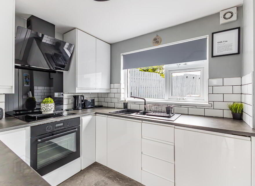 59 De Wind Drive, Comber, Newtownards, BT23 5BN