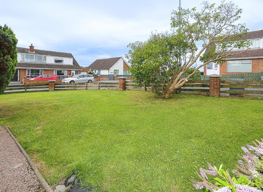 8 Fernmore Avenue, Bangor, BT19 6EH