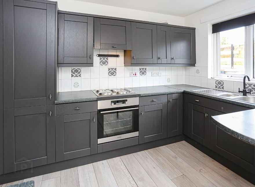 8 Fernmore Avenue, Bangor, BT19 6EH
