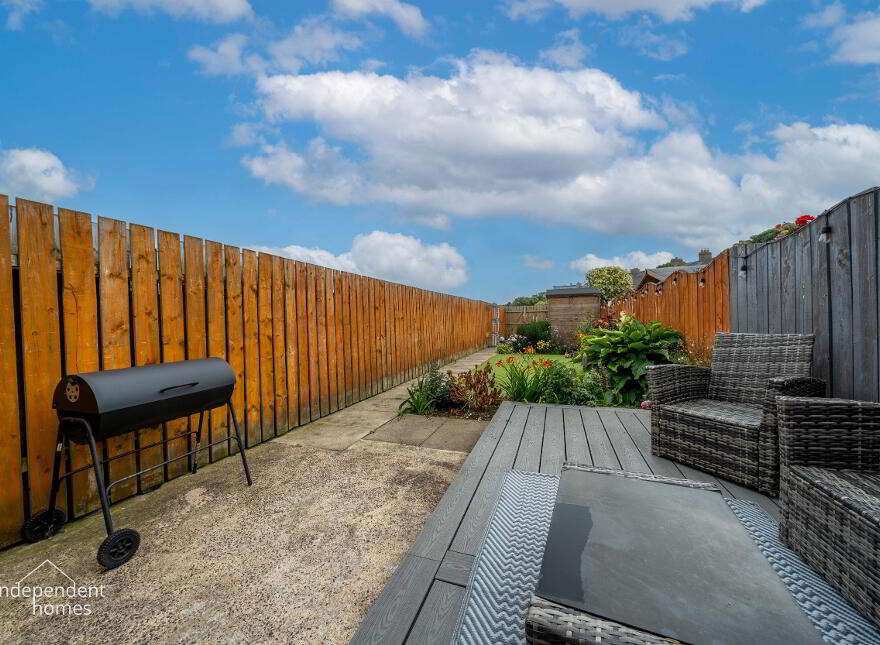 24 Fleet Street, Larne, BT40 1BA