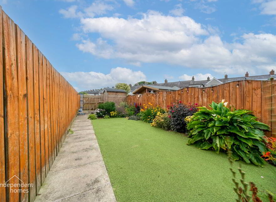 24 Fleet Street, Larne, BT40 1BA