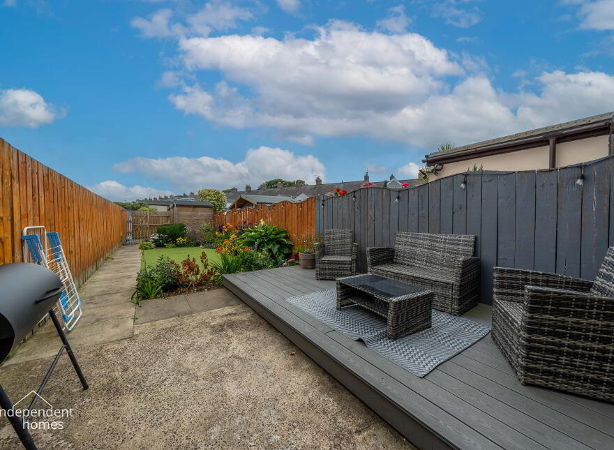24 Fleet Street, Larne, BT40 1BA