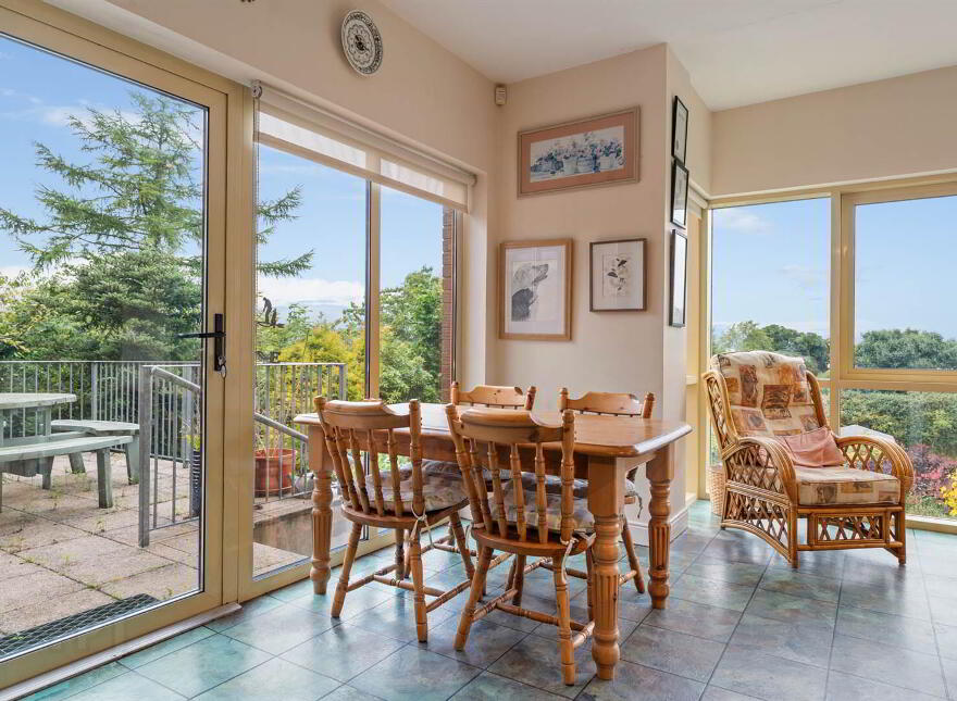 'Lismoir', 25 Glencraig Park, Craigavad, Holywood, BT18 0BZ