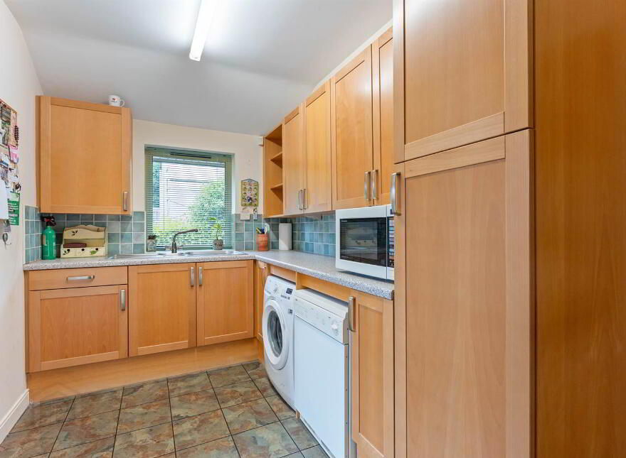 'Lismoir', 25 Glencraig Park, Craigavad, Holywood, BT18 0BZ