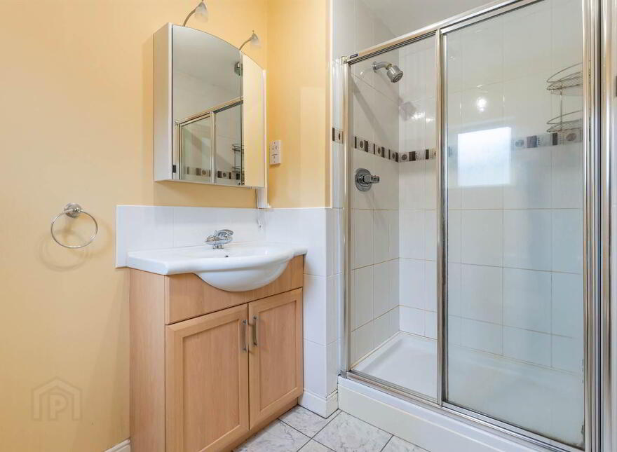 'Lismoir', 25 Glencraig Park, Craigavad, Holywood, BT18 0BZ