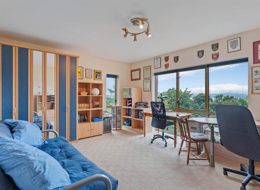 'Lismoir', 25 Glencraig Park, Craigavad, Holywood, BT18 0BZ