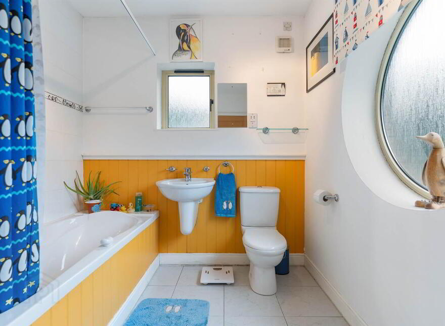 'Lismoir', 25 Glencraig Park, Craigavad, Holywood, BT18 0BZ