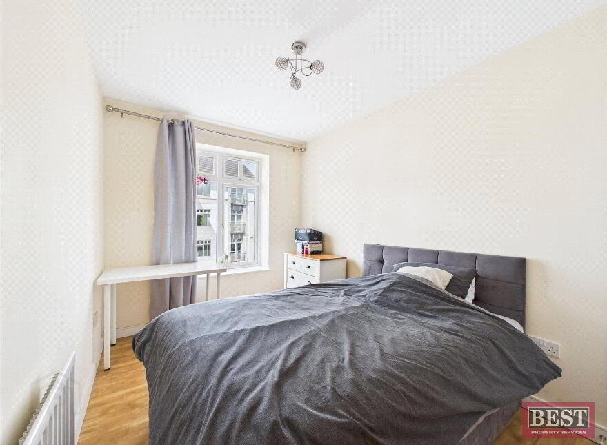 18 Glin Ree Court, Newry, BT34 1DL