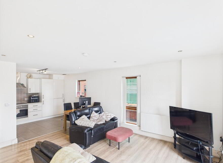 Apartment 33 11 Princes Dock Street, Belfast, BT1 3DS