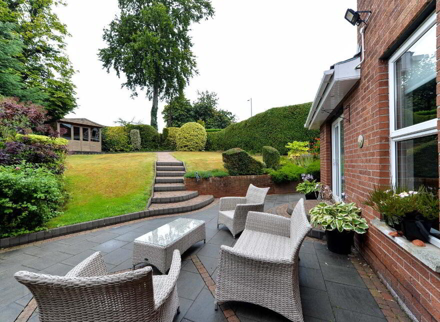 8 Glen Ebor Park, Belfast, BT4 2JJ