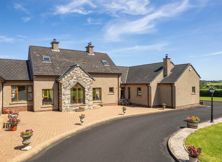 60 Glebe Road, Castlerock, BT51 4SW