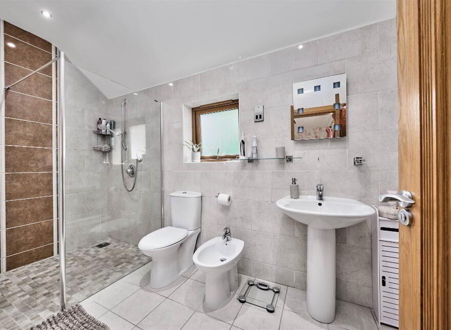 60 Glebe Road, Castlerock, BT51 4SW