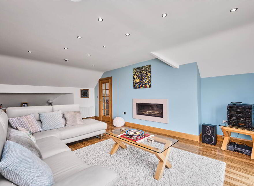 60 Glebe Road, Castlerock, BT51 4SW