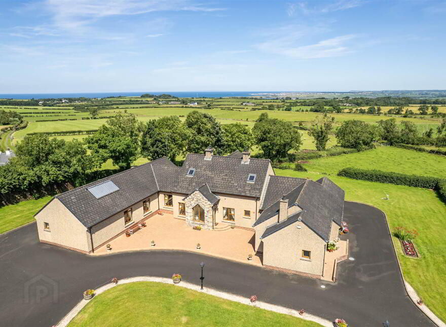 60 Glebe Road, Castlerock, BT51 4SW