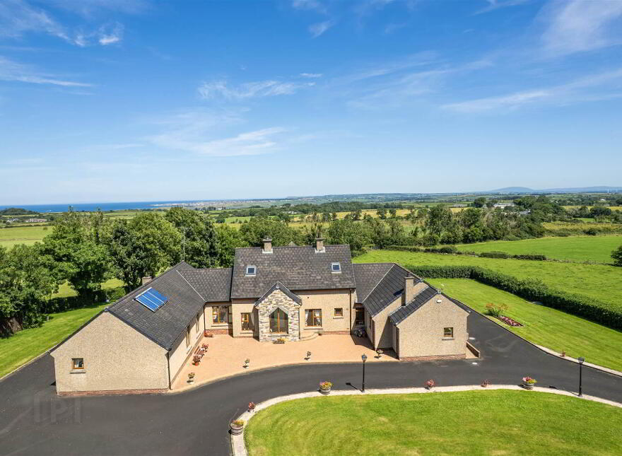60 Glebe Road, Castlerock, BT51 4SW