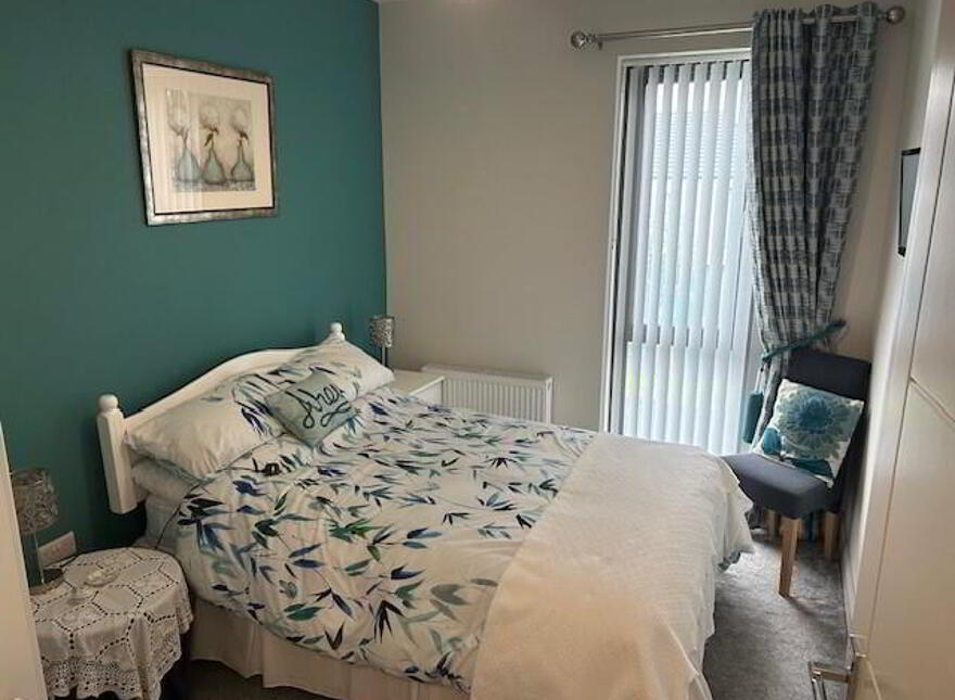 30 Hatheran Square( SHORT TERM LET, 7 Months), Portstewart, BT55 7UL
