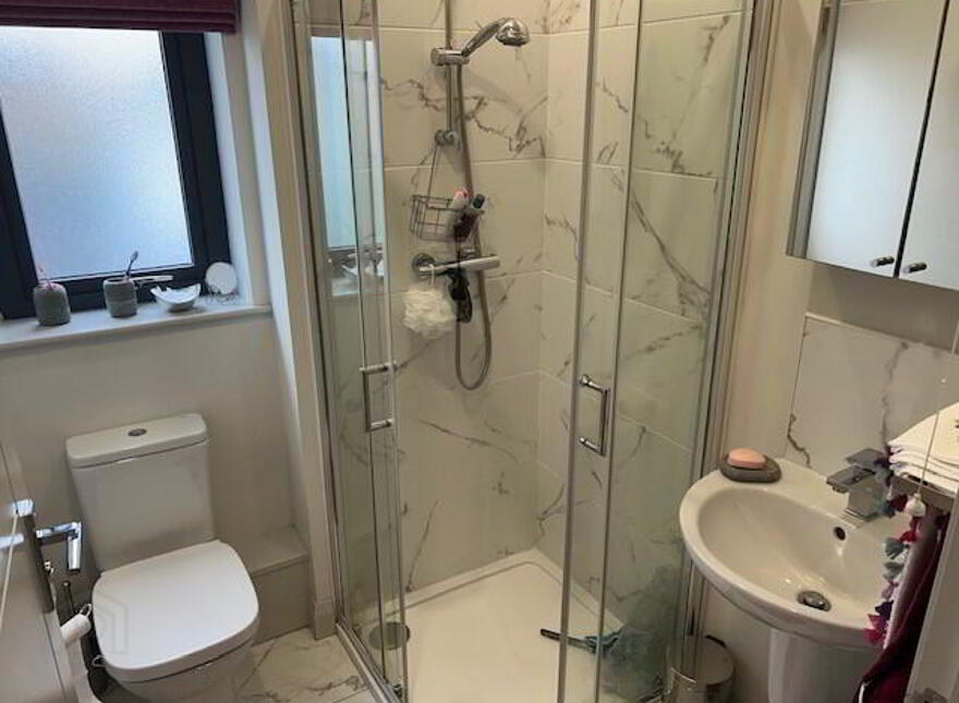 30 Hatheran Square( SHORT TERM LET, 7 Months), Portstewart, BT55 7UL