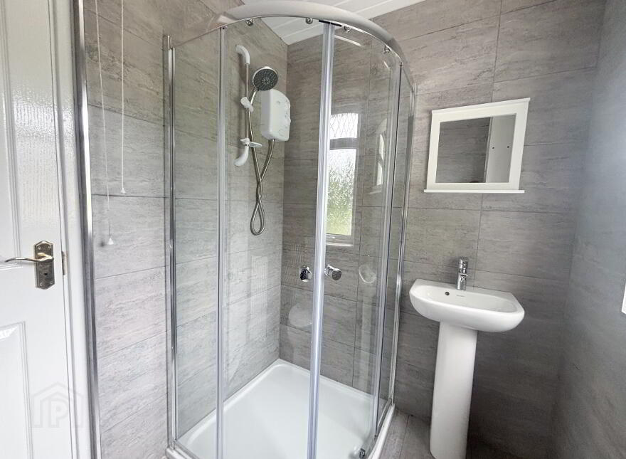 25 Central Park, Antrim, BT41 1DQ