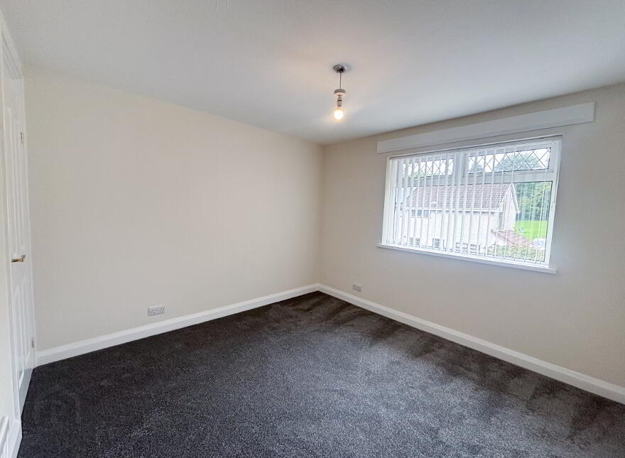 25 Central Park, Antrim, BT41 1DQ