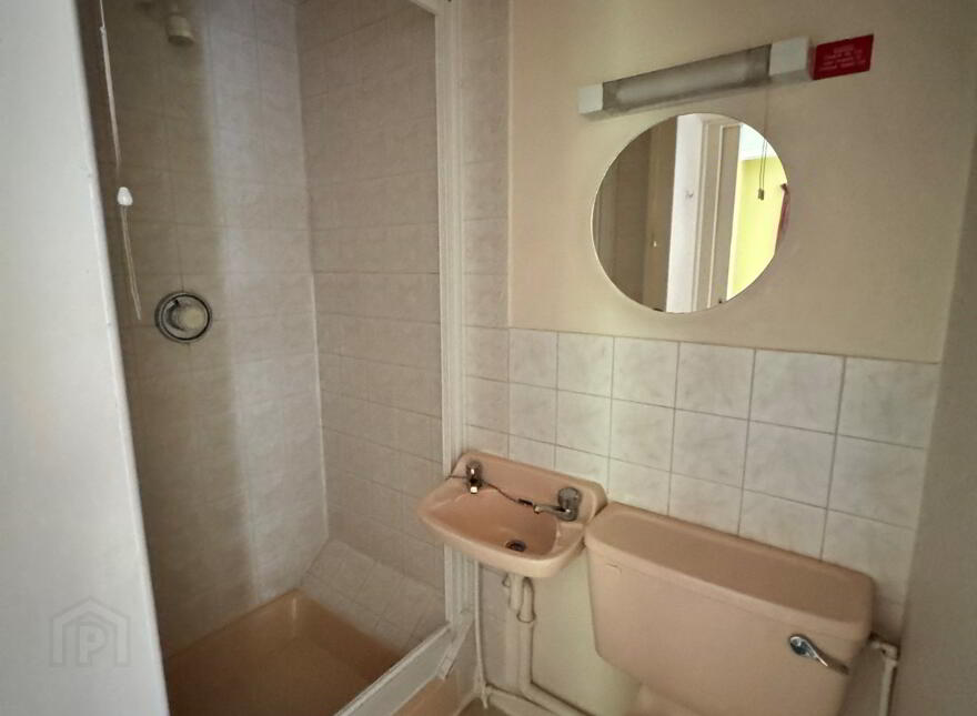 Tullynaskeagh, Ardee Road, Carrickmacross, A81T922