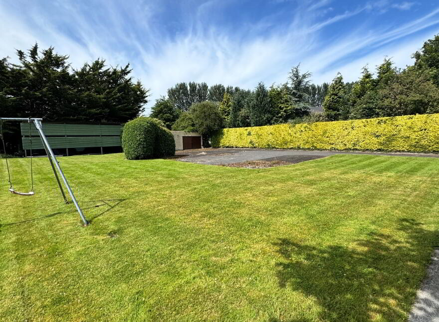 Tullynaskeagh, Ardee Road, Carrickmacross, A81T922