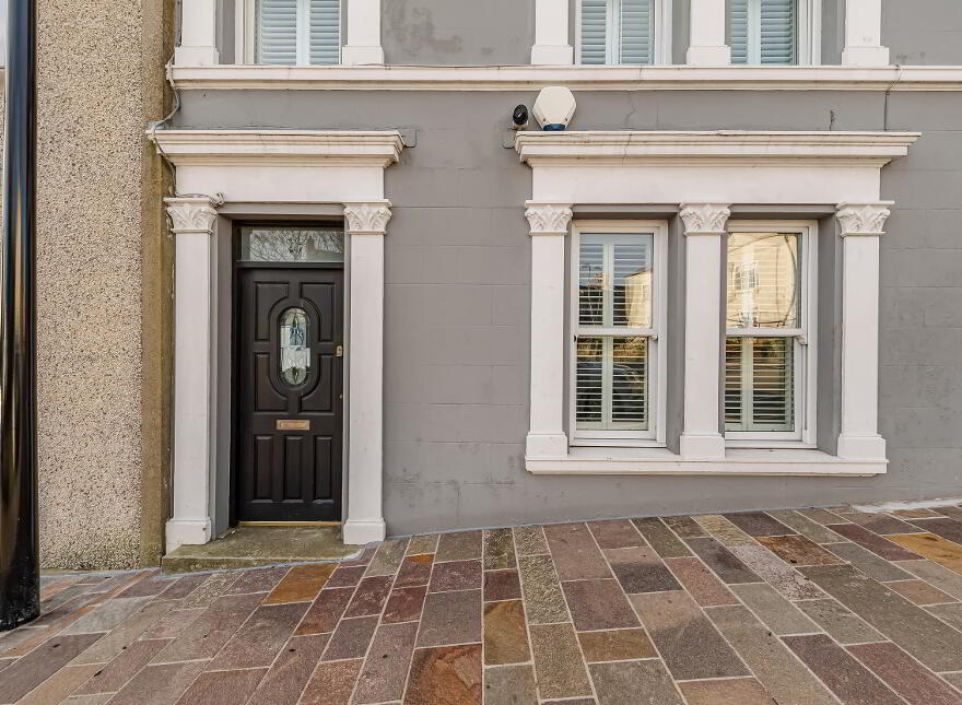 21 The Square, Portaferry, Newtownards, BT22 1LW