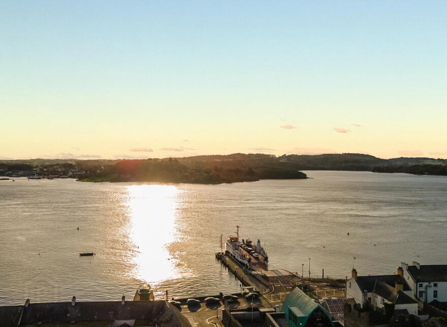 21 The Square, Portaferry, Newtownards, BT22 1LW
