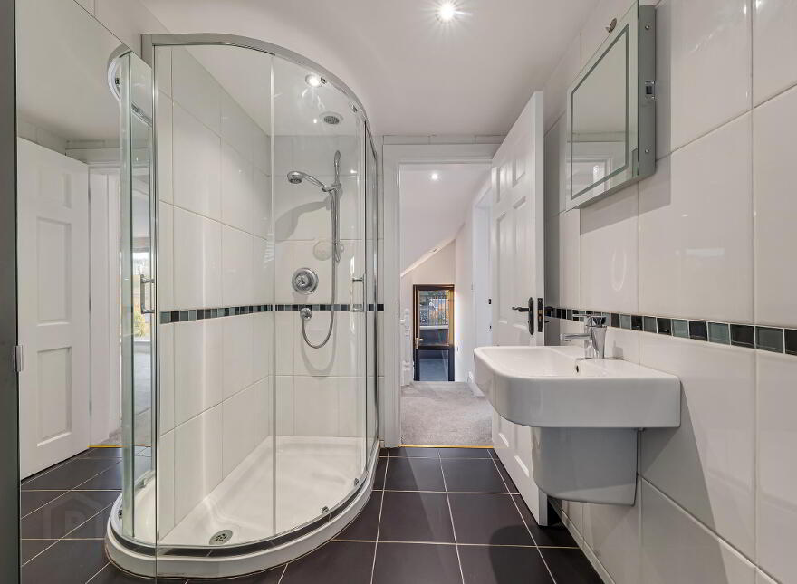 21 The Square, Portaferry, Newtownards, BT22 1LW