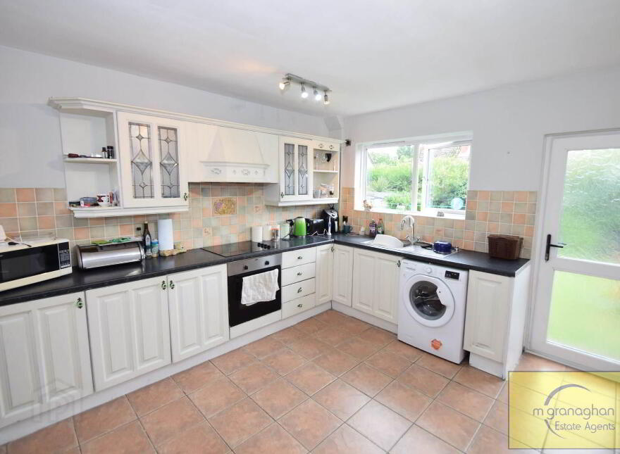32 Benraw Road, Andersonstown, Belfast, BT11 8GQ