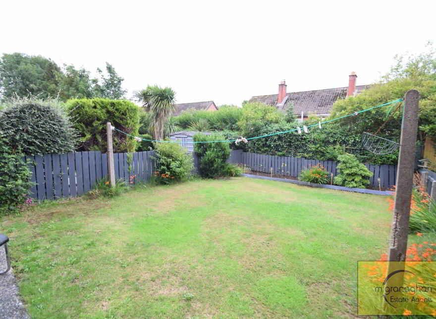 32 Benraw Road, Andersonstown, Belfast, BT11 8GQ