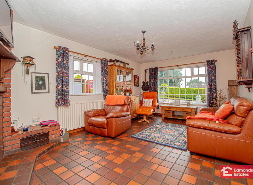 111a Garvaghy Road, Cullybackey, Ballymena, BT42 1EN
