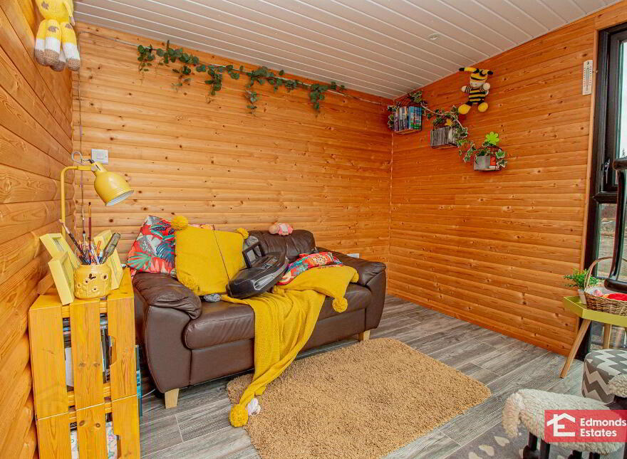 111a Garvaghy Road, Cullybackey, Ballymena, BT42 1EN