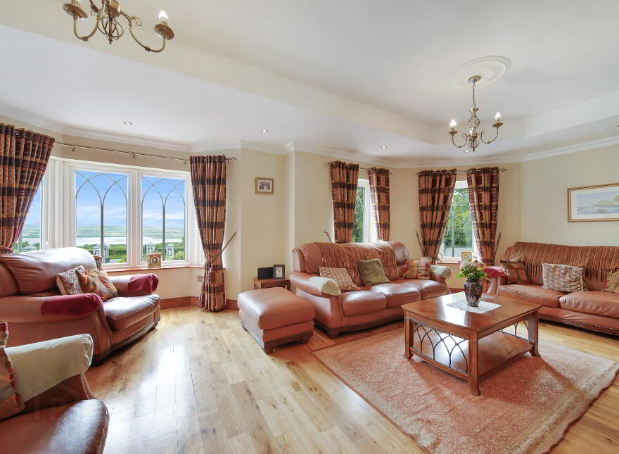 Hollyhill House, Ballymaleel, Letterkenny, F92Y90H