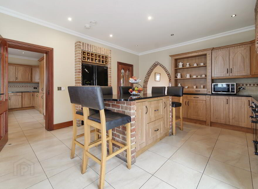 Hollyhill House, Ballymaleel, Letterkenny, F92Y90H