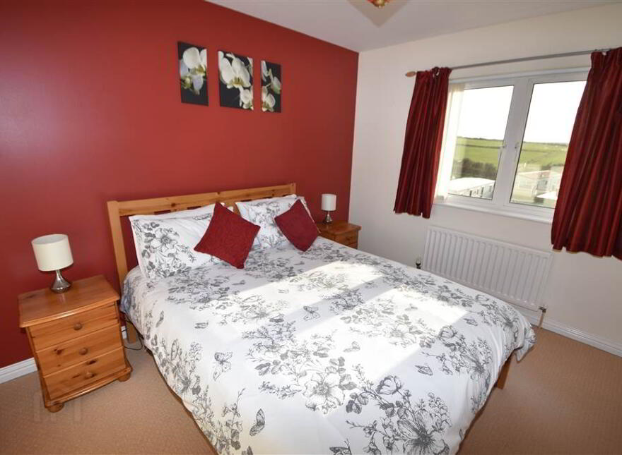 40 Old Castle Court, Portrush, BT56 8GR