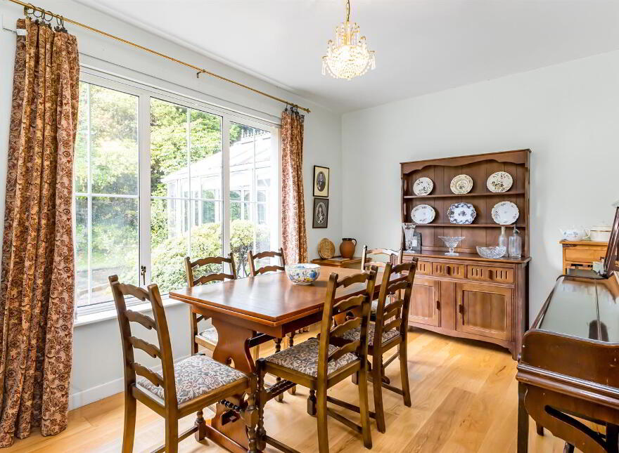 8 Demesne Gate, Saintfield, BT24 7BE