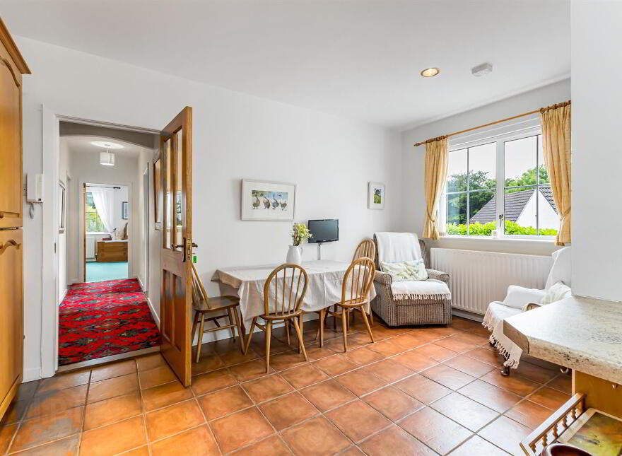 8 Demesne Gate, Saintfield, BT24 7BE
