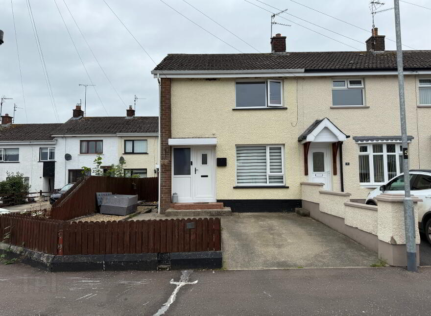 8 Ballydugennan Villas, Toomebridge, BT41 3QX