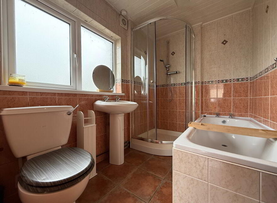 8 Ballydugennan Villas, Toomebridge, BT41 3QX
