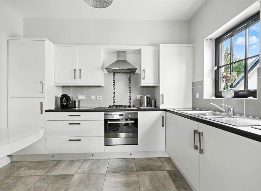 Apt 52, Sir Richard Wallace Walk, Lisburn, BT28 3RW