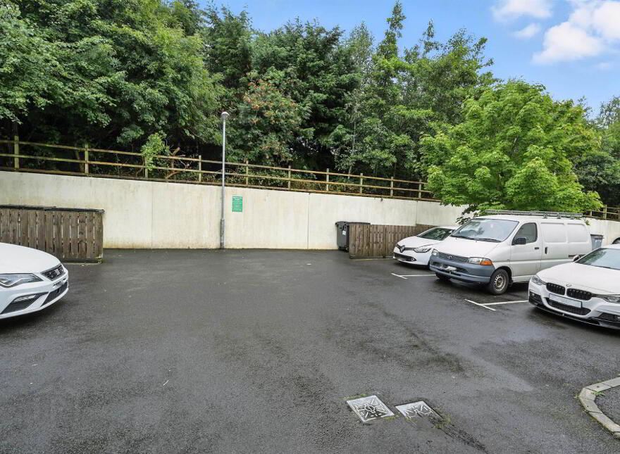 Apt 52, Sir Richard Wallace Walk, Lisburn, BT28 3RW