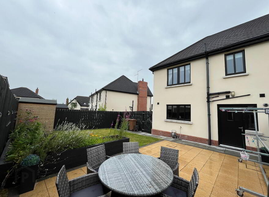 17 Killuney Park, Armagh, BT61 9JF