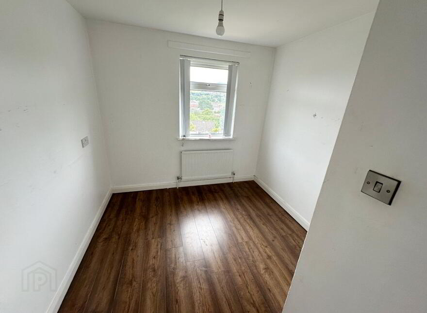 31 Carnagh Park, Chapel Hill, Newry, BT34 2QR