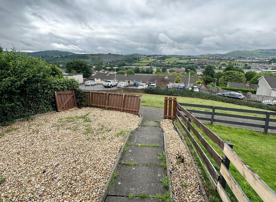 31 Carnagh Park, Chapel Hill, Newry, BT34 2QR