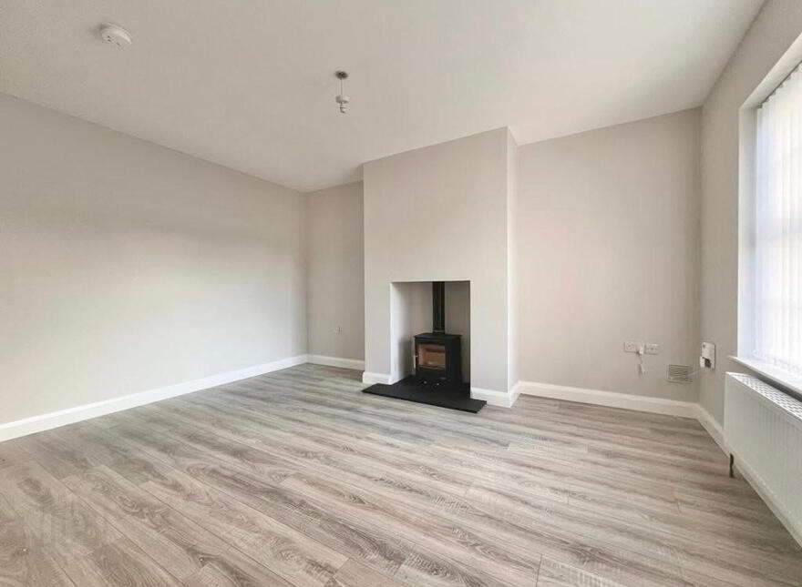 37 Long Meadow, Portglenone, Ballymena, BT44 8HU